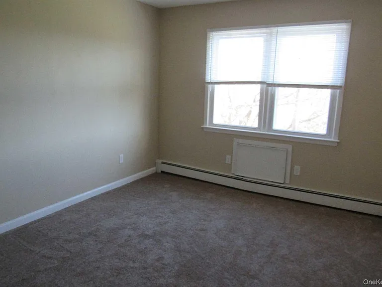 37 Alpine Dr #E — Photo 12