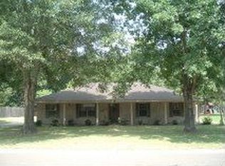 4610 Cypress St, Zachary, LA 70791