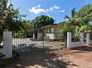 94-1293 Henokea St, Waipahu, HI 96797