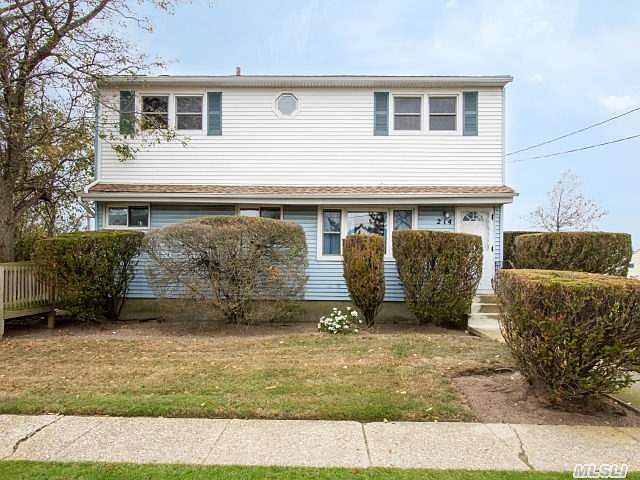 1st image of 214 Hudson Ave