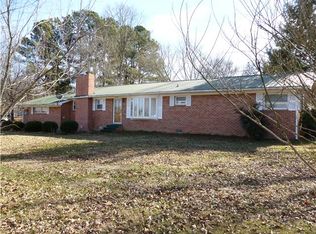 1200 Edgewood Dr, Manchester, TN 37355