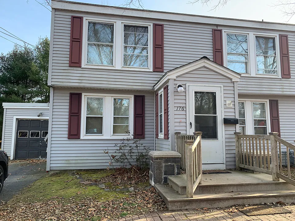 176 Columbia Ave