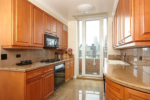 Rented by Brown Harris Stevens | media 10