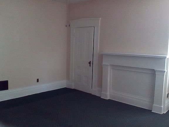 3rd image of 204 N High St