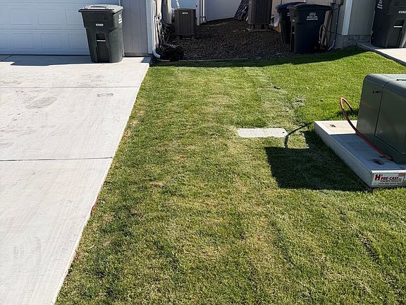 3rd image of 1321 W Polo Ridge Dr