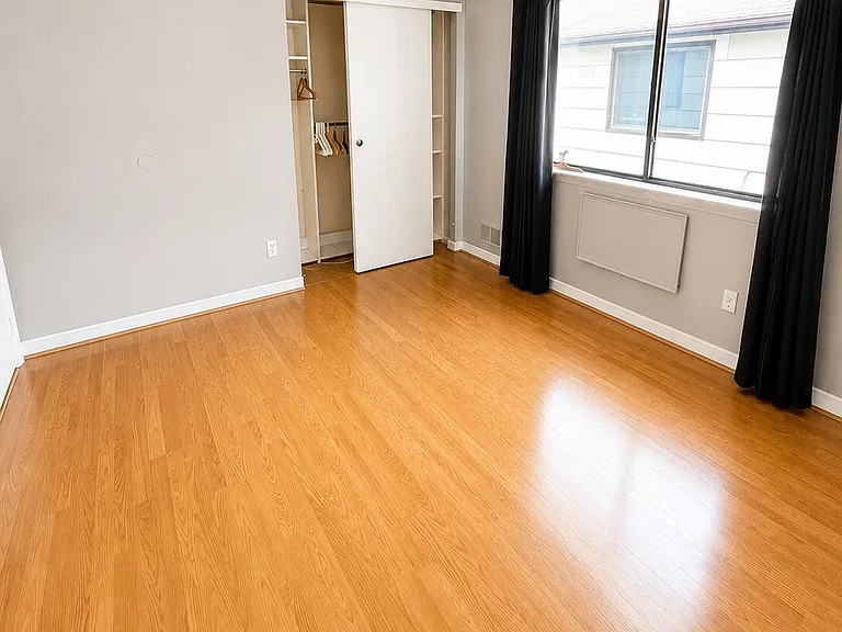 83 Wilson Ave — Photo 6