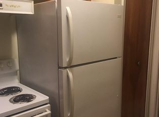 73481 Fulton St APT 8, Armada, MI 48005