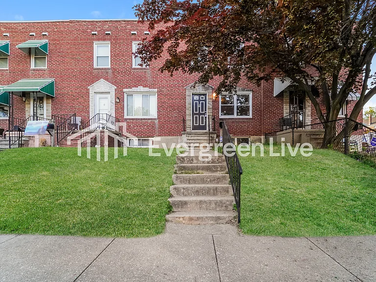 8624 Oak Rd — Photo 1