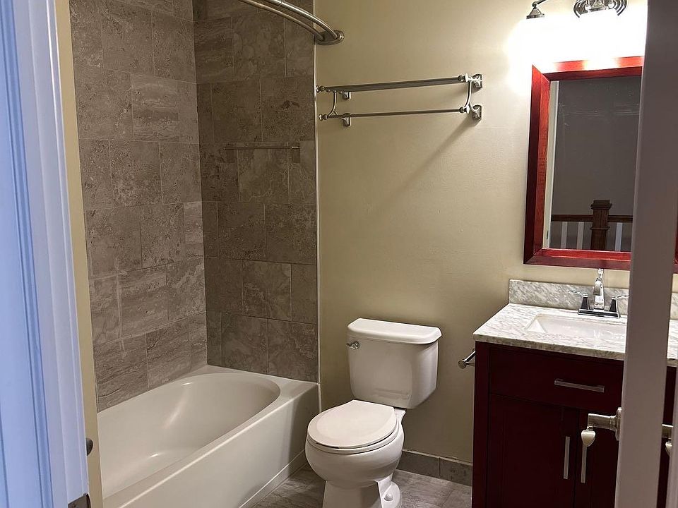 Townhomes of Caswell Apartment Rentals Troy, MI Zillow