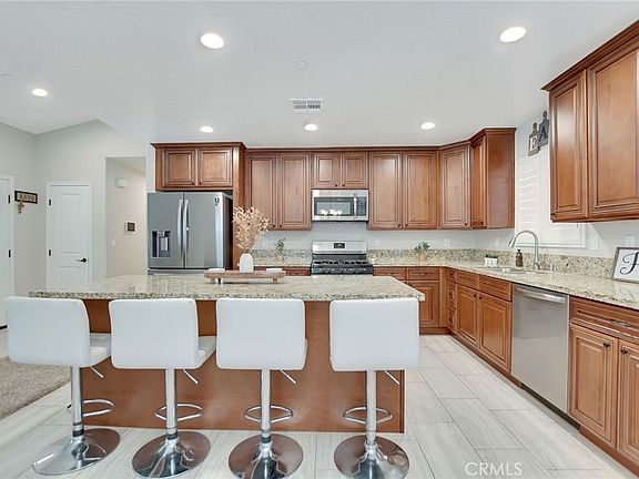 5th image of 13722 Greenwood Pl