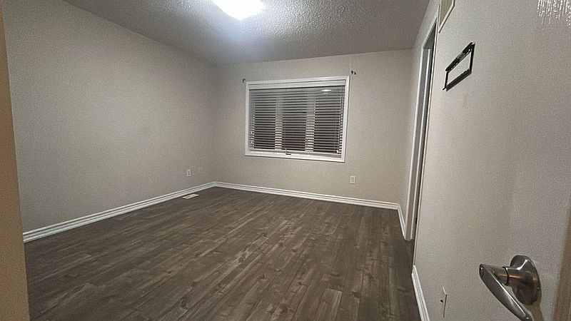 Brampton Townhouse for rent - 4 Bedrooms — photo 13