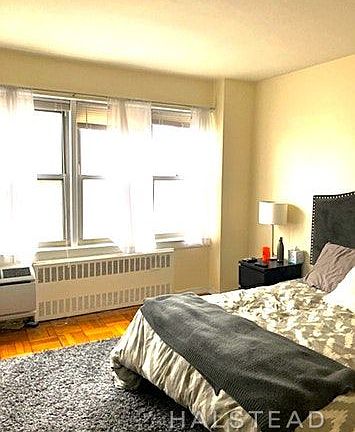 5th image of 155 E 38th St APT 17J