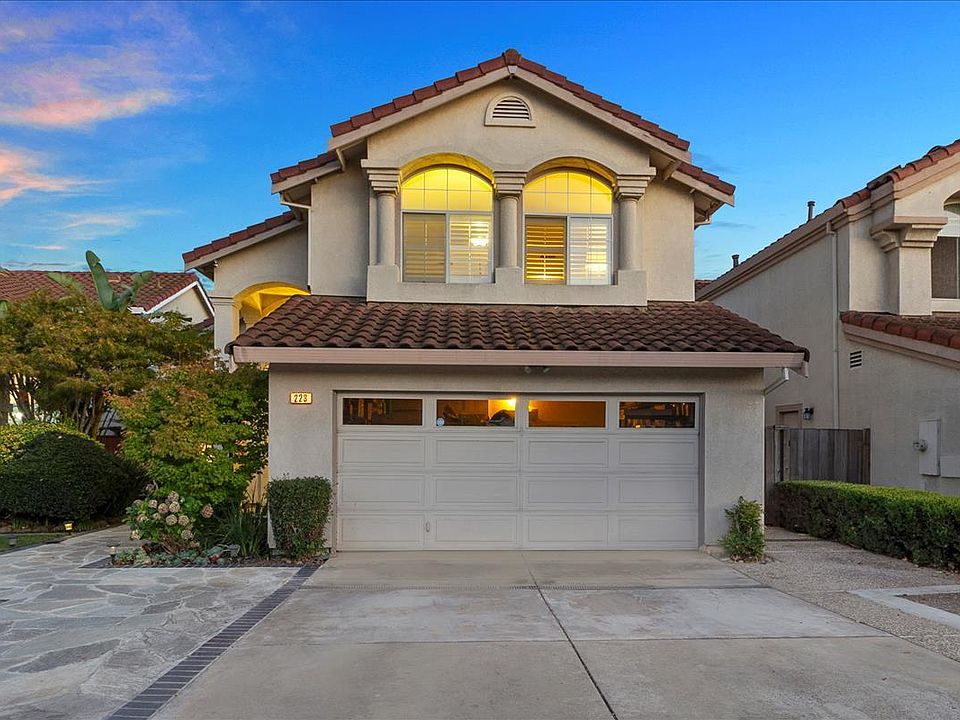 1st image of 228 Silverlake Dr