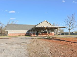 2430 N Luther Rd, Harrah, OK 73045