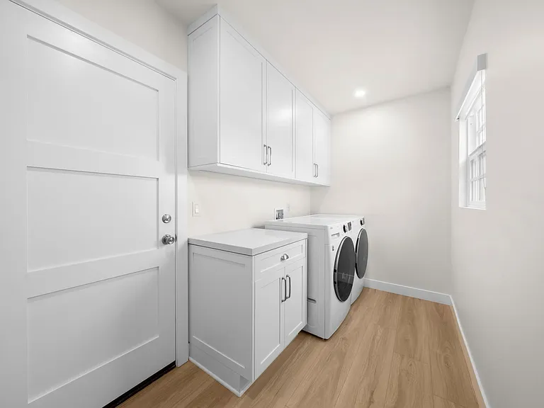 1805 Clay St — Photo 12
