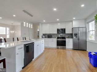 1104 Caddington Ave, Silver Spring, MD 20901