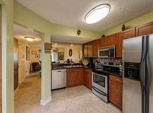 9715 SW 59th St, Cooper City, FL 33328