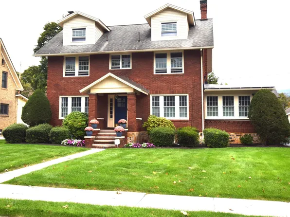 111 Aldrich Ave, Altoona, PA 16602