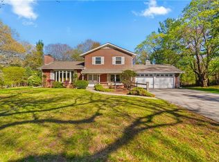 31 Harris Ave, Lincoln, RI 02865