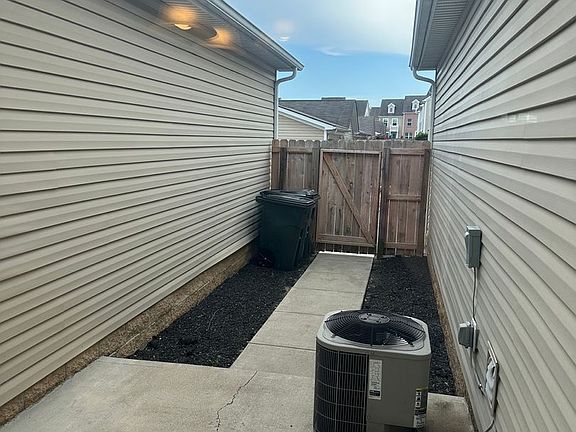 4th image of 8340 Linton Blvd #115GIIFF