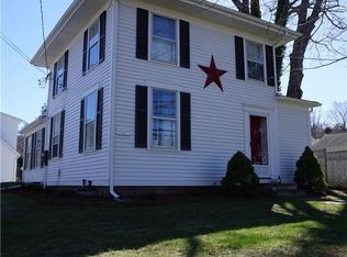 67 Main St, Deep River, CT 06417