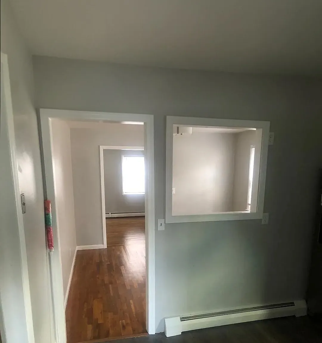 2 bed, 1200 sqft, $2,200 — Photo 2