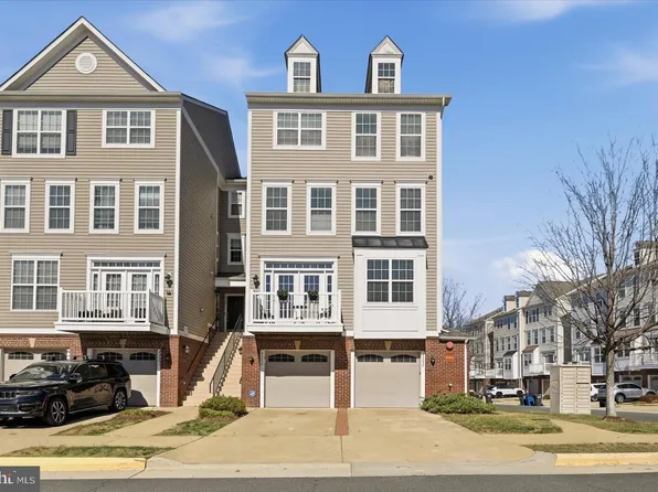 45655 Winding Branch Ter, Sterling, VA 20166