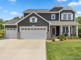 8777 Cobble Dr SW, Byron Center, MI