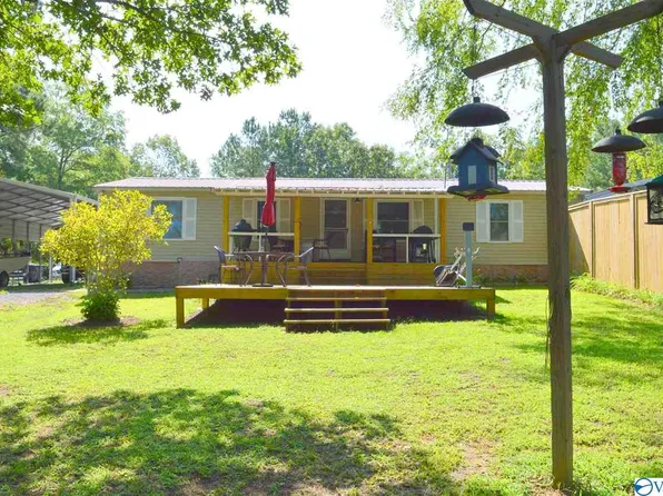 685 County Road 671, Cedar Bluff, AL 35959
