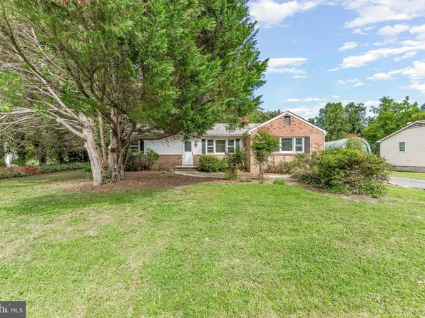 26403 Hillendale Rd, Hollywood, MD 20636