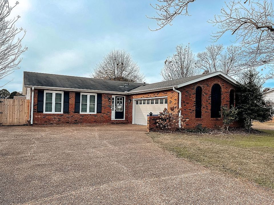 1st image of 1833 Tannehill Dr