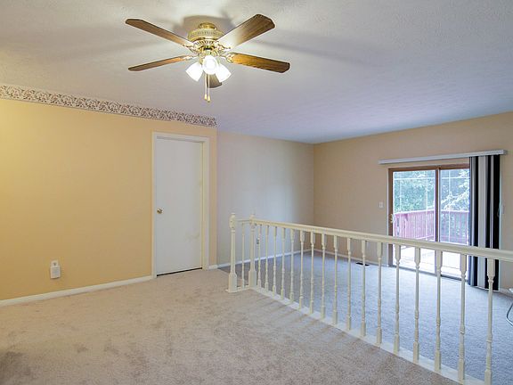 5th image of 50 Stoneway Pl