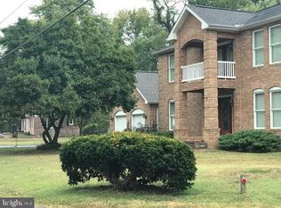 1300 Tar Cove Rd, Pasadena, MD 21122