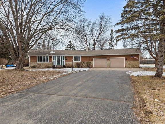 2nd image of 3225 N Abendroth St