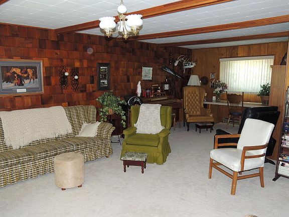 3rd image of 8461 N 55th E