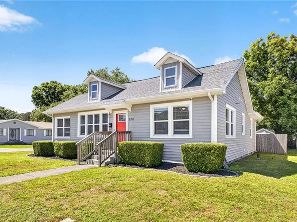 526 Brook Ave, Suffolk, VA 23434