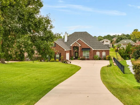 11852 Grand Harbor Blvd, Montgomery, TX 77356