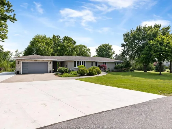 1226 Aimee St, Lakeshore, ON N0R 1S0