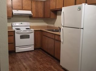 511 Church St APT 208, Marshfield, MO 65706