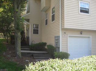 31 Rhea Run, Newton, NJ 07860