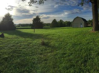 13920 Cochran Rd, Marion, IL 62959