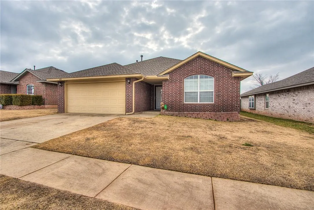 3 bed, 1486 sqft, $1,550 — Photo 1