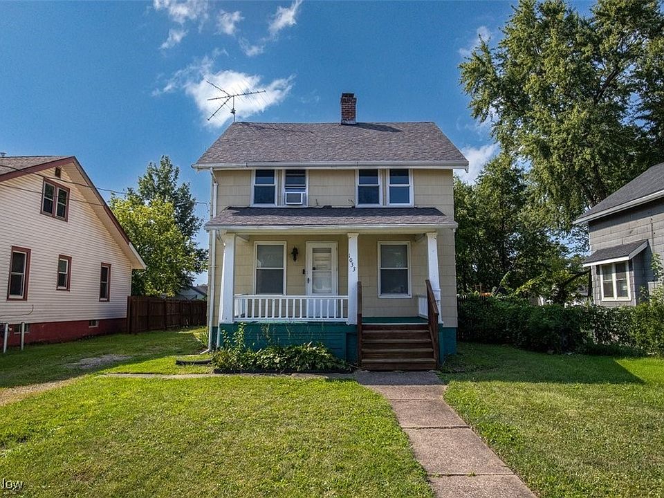1st image of 1033 W 22nd St