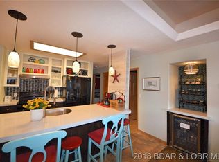 50 Aqua Finn Dr UNIT 1B, Lake Ozark, MO 65049