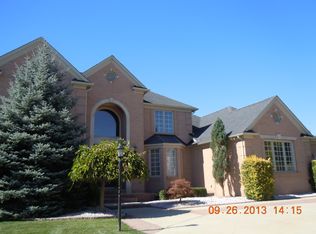 4527 Gaylord Dr, Troy, MI