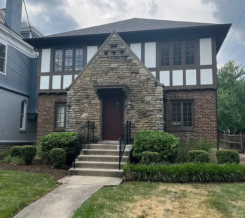 3429 Berry Ave