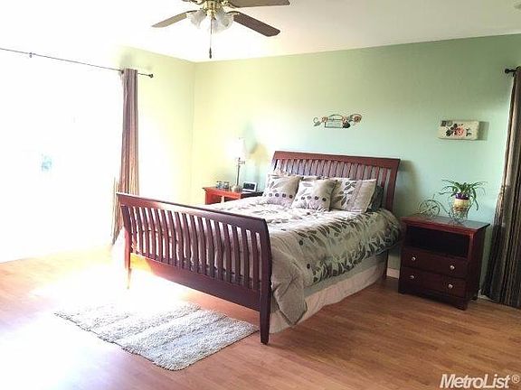 4th image of 4533 Morning Brook Ln