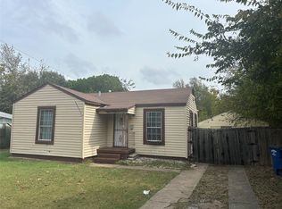 2348 Village Way, Dallas, TX 75216