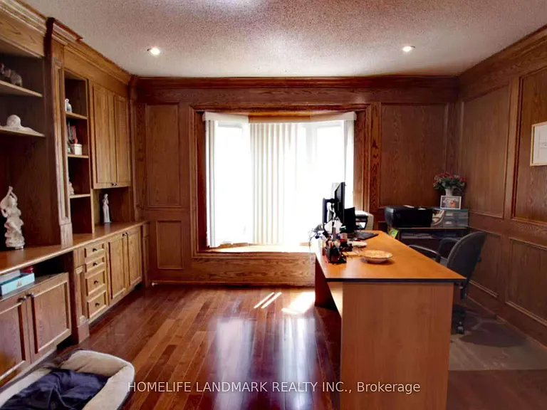 54 Castleridge Dr #MAIN — Photo 6