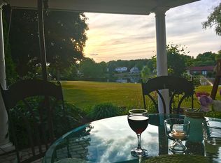 4688 Walnut Lake Rd, Bloomfield Hills, MI 48301